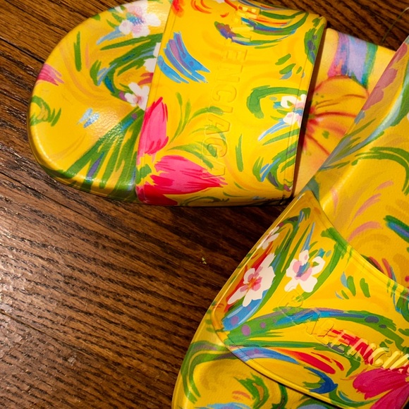 Balencigia pool slides - Picture 4 of 11